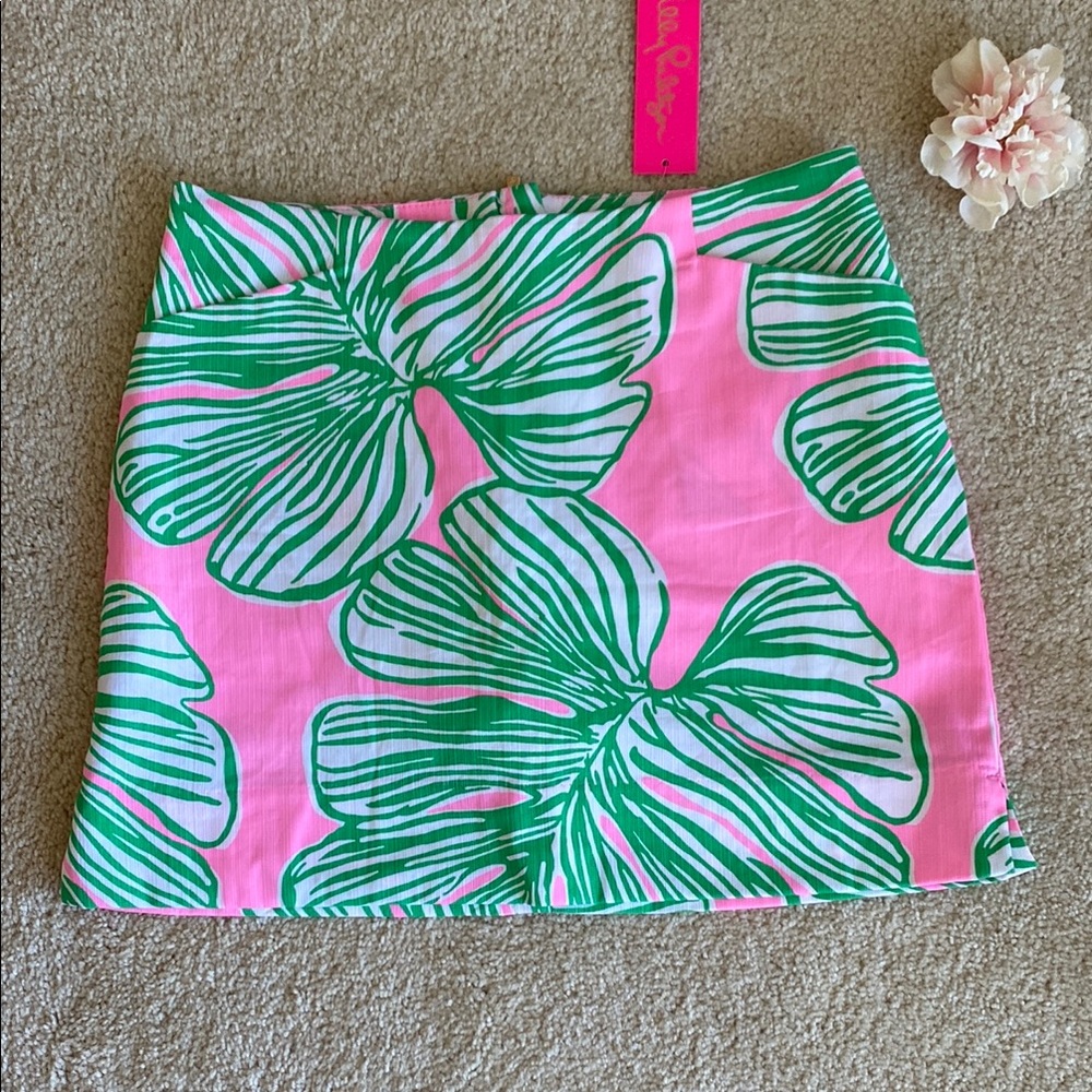 Lilly Pulitzer Pink and Green Tropical Mini Skort, 2,NWT
